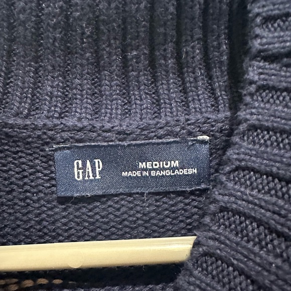 GAP Navy Ribbed Sweater - Picture 3 of 3